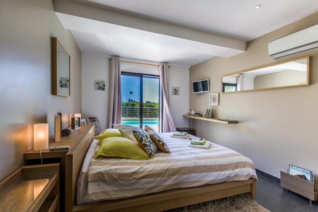 Villa Louancelie B&B Cavalaire-sur-Mer Exterior photo